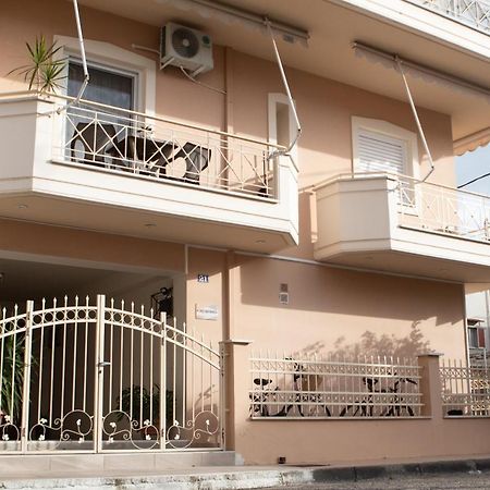 Langi Apartments Mesolóngion Exteriér fotografie